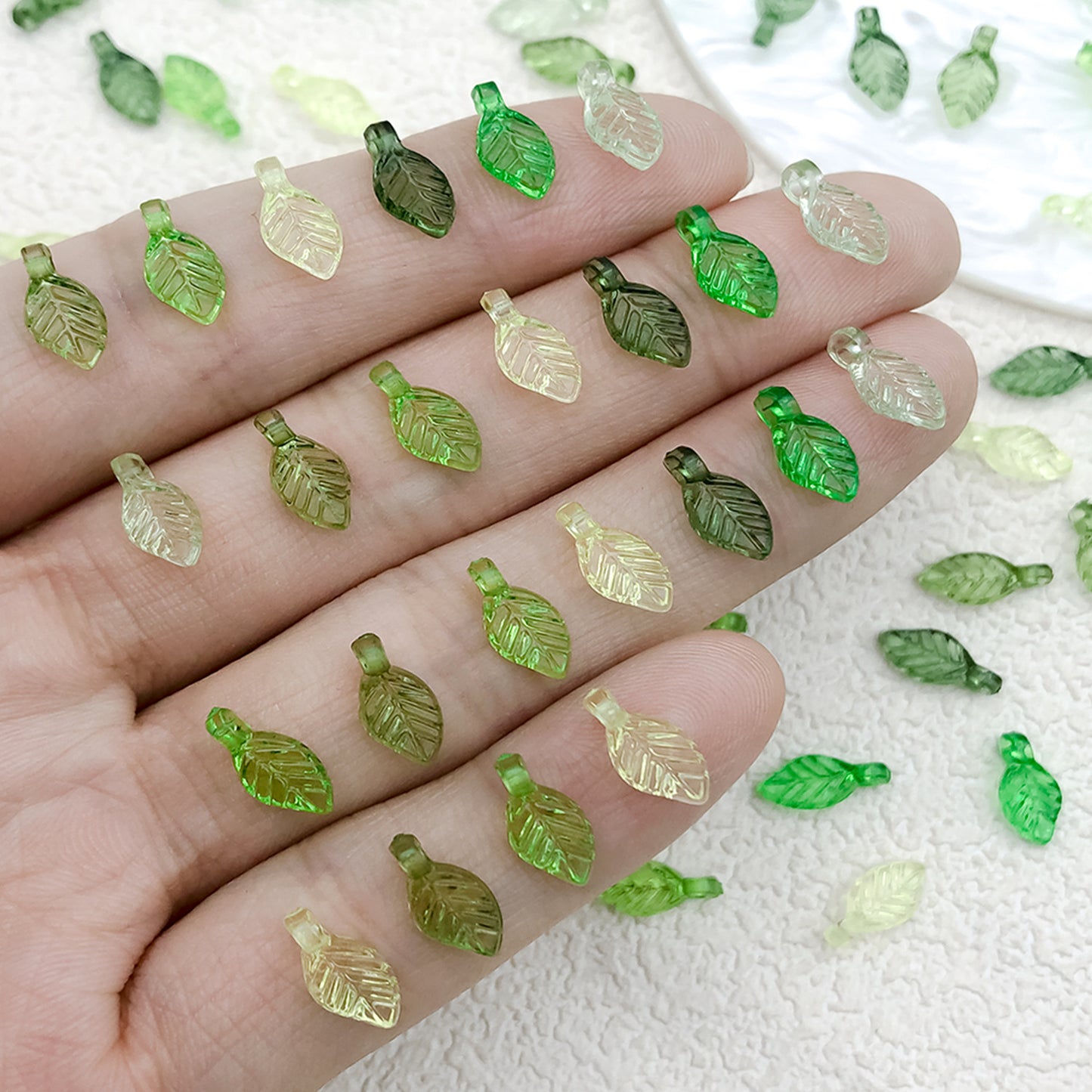 014-Acrylic mini green transparent small leaves DIY handmade beaded jewelry accessories