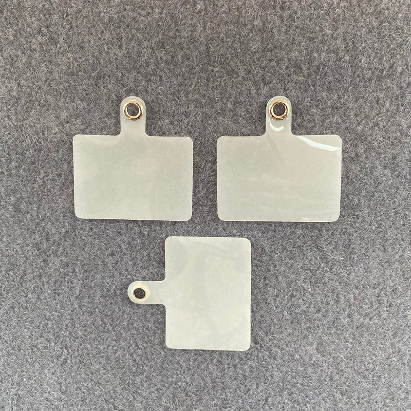 Phone case lashing gasket